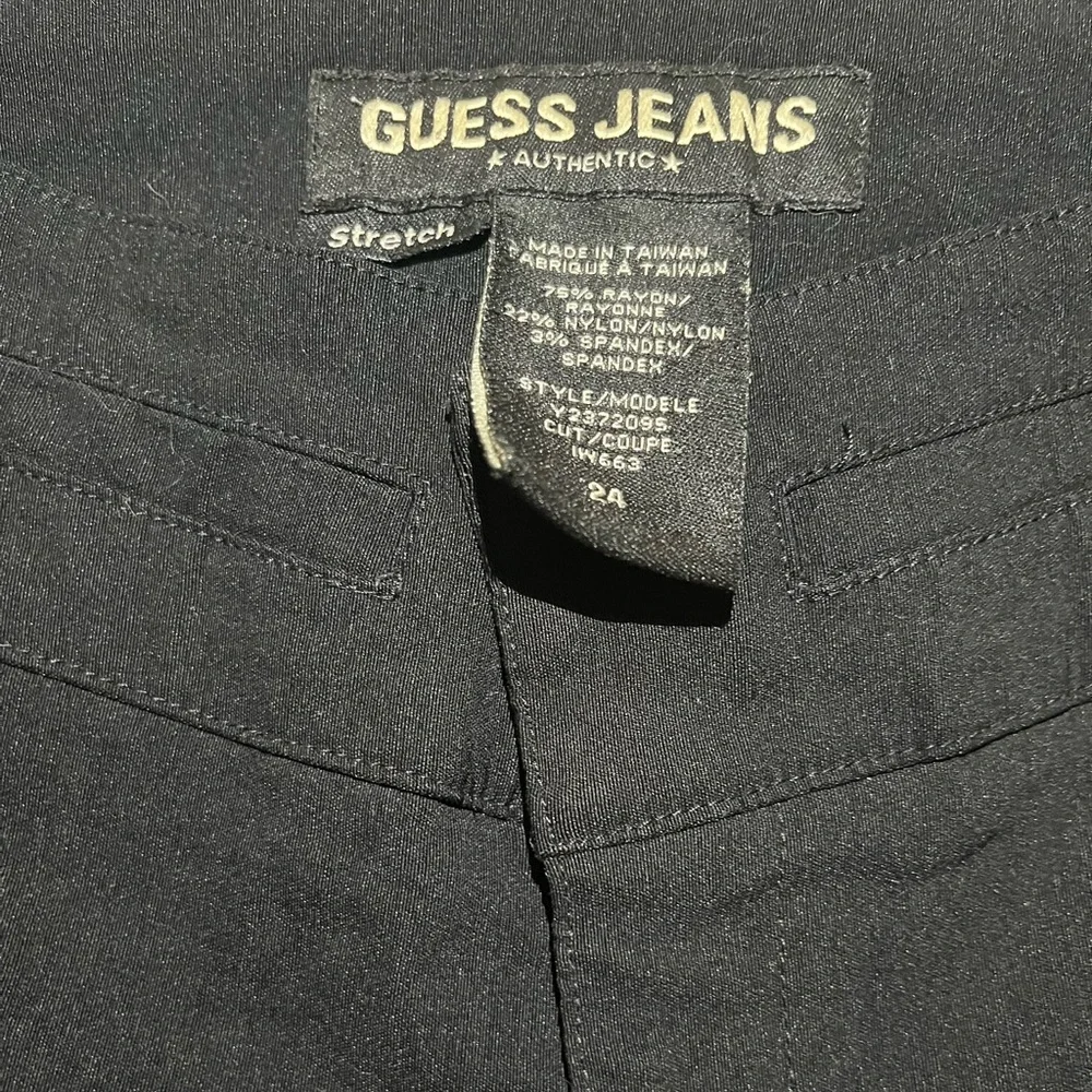 Guess Jeans Authentic: stretchy black pants in size 24 - Picture 2 of 4